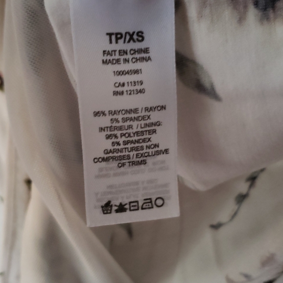 Dynamite floral crop top, xs - Picture 6 of 7